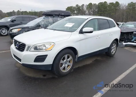 2011 Volvo Xc60 3.2 z USA, uszkodzony, nr VIN YV4940DZ1B2189248
